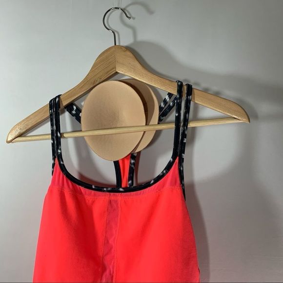 Fabletics & Athleta Tank bundle M - Picture 6 of 12